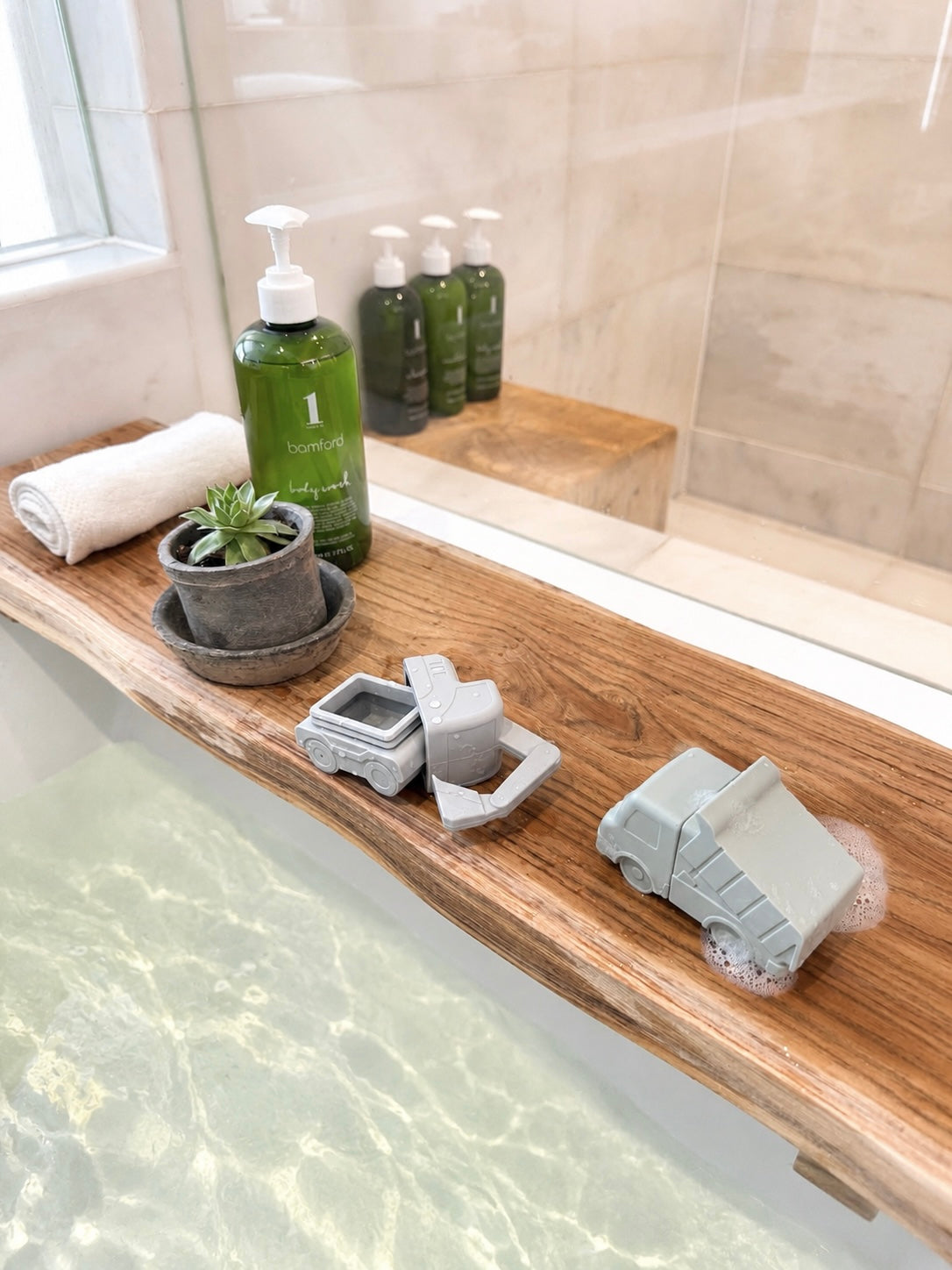 Mold Free Vehicle Bath Play Set